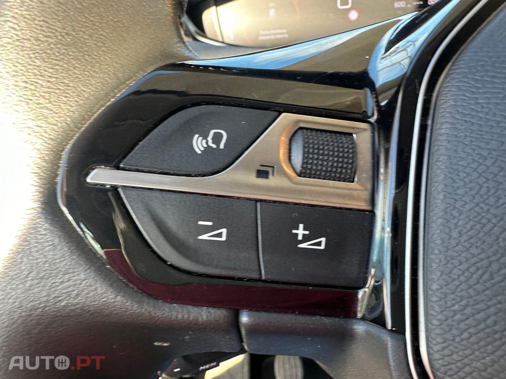 Peugeot 3008 1.5 BlueHDi Active Pack