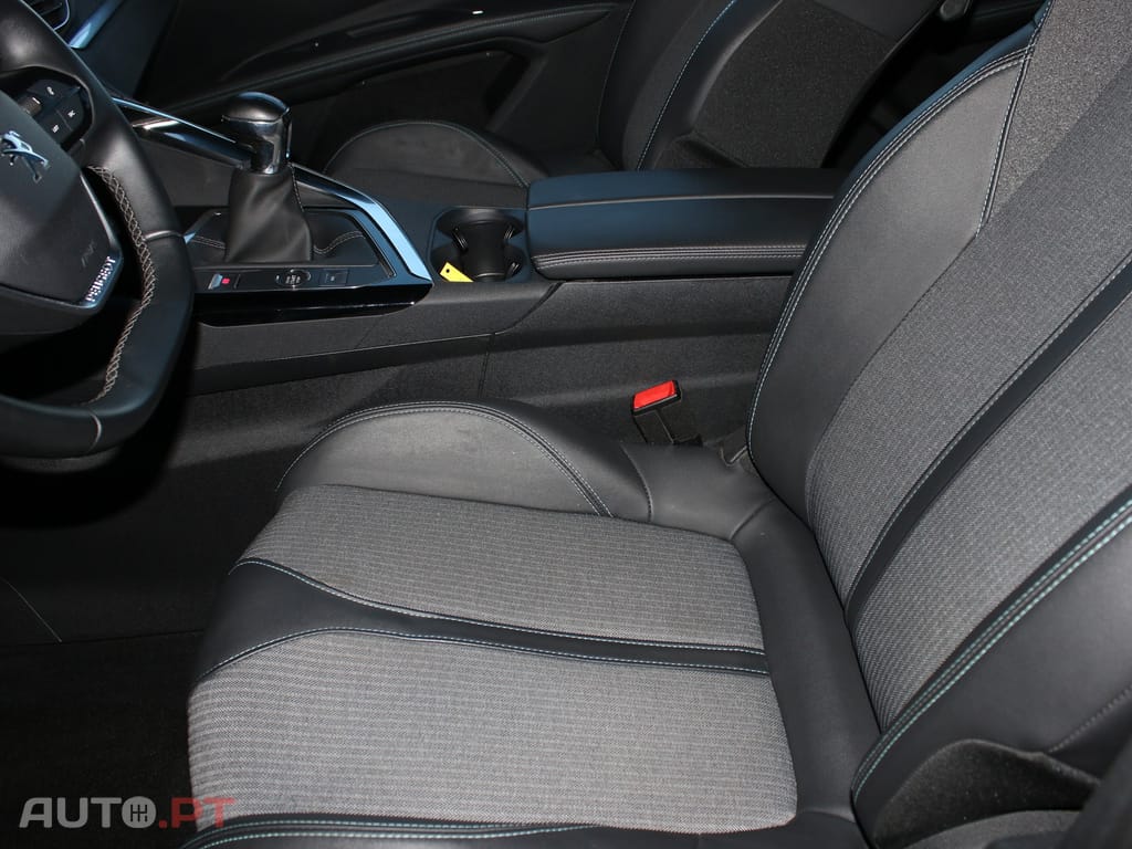 Peugeot 5008 1.2 PureTech Allure