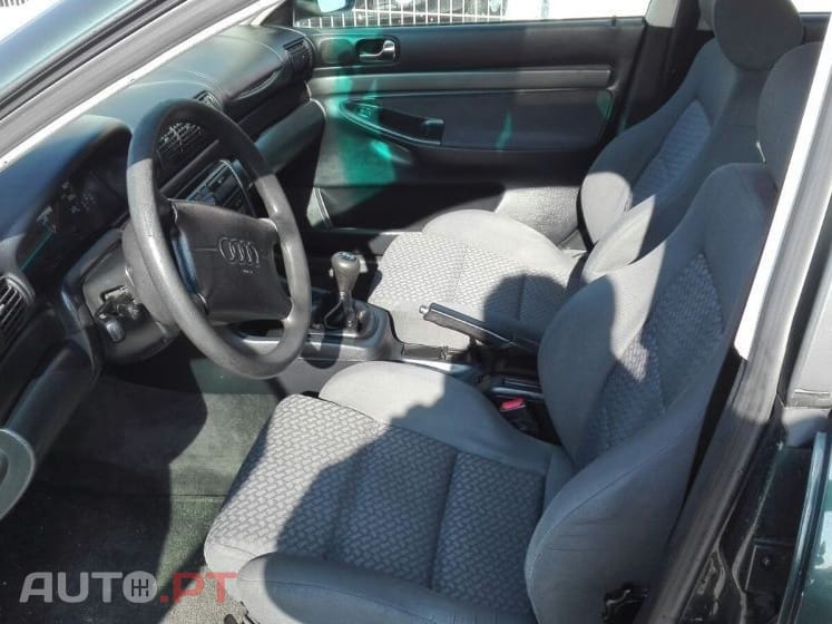 Audi A4 1.9 TDI +