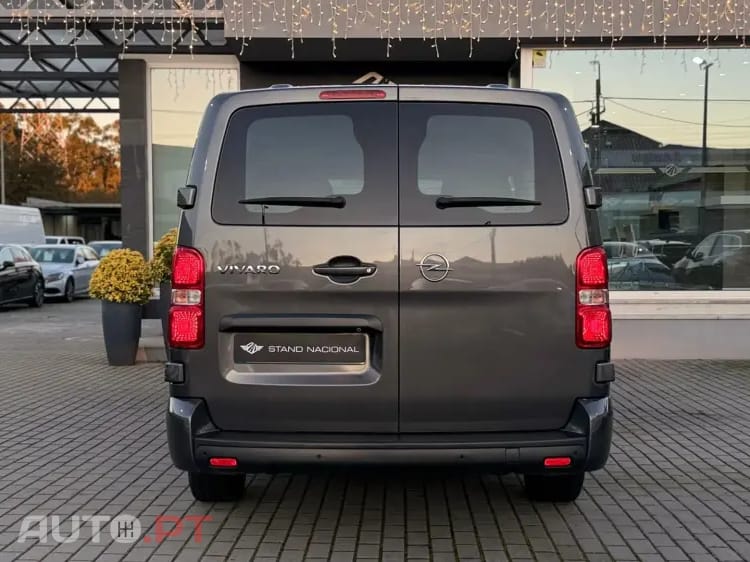 Opel Vivaro 1.5 CDTi L2H1 Essentia Inc