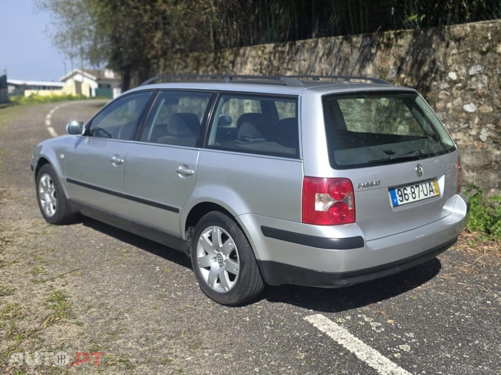 Volkswagen Passat 1.9 TDi Highline