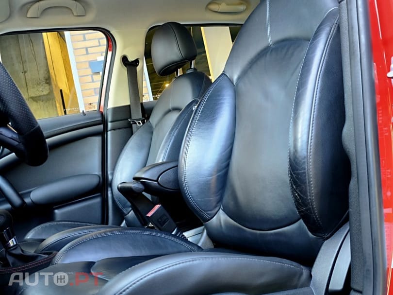 MINI Countryman Cooper S Auto — fotografia 6