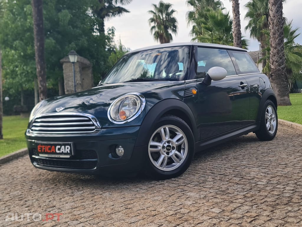 MINI Cooper Outro