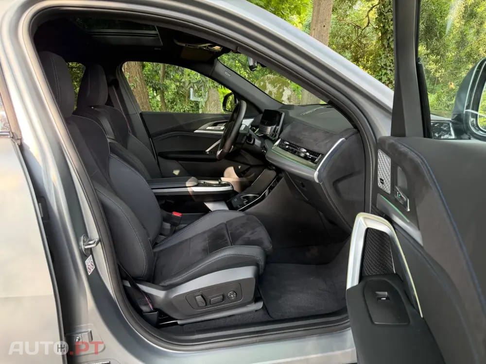 BMW iX2 xDrive30 Pack Desportivo M Pro