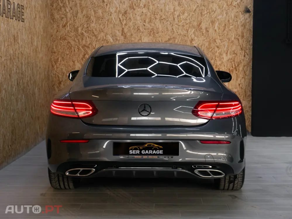 Mercedes-Benz C 220 c220d coupe