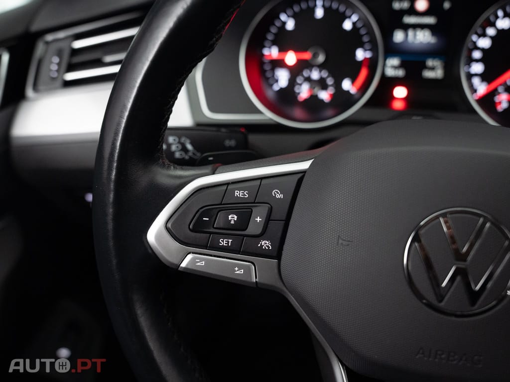 Volkswagen Passat Variant 2.0 TDi Business DSG