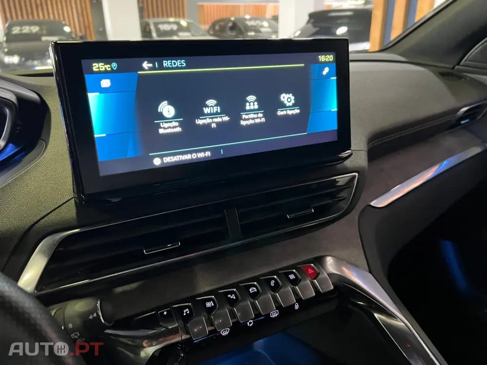 Peugeot 3008 1.6 Hybrid GT Pack e-EAT8