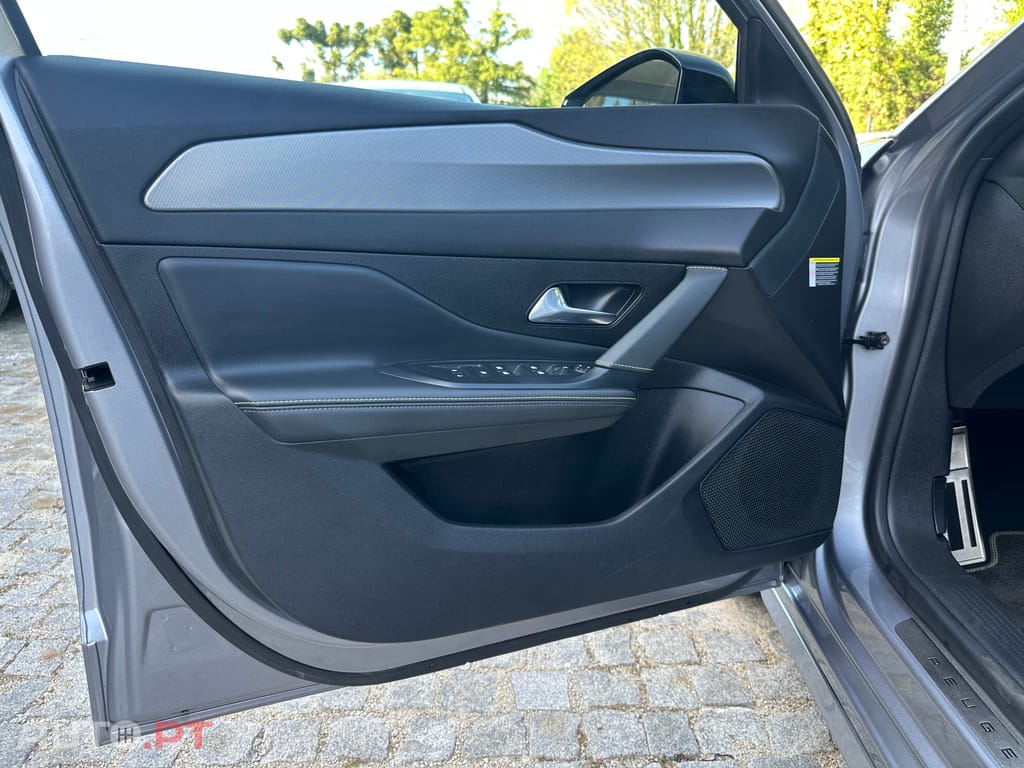 Peugeot 308 1.2 PureTech GT EAT8