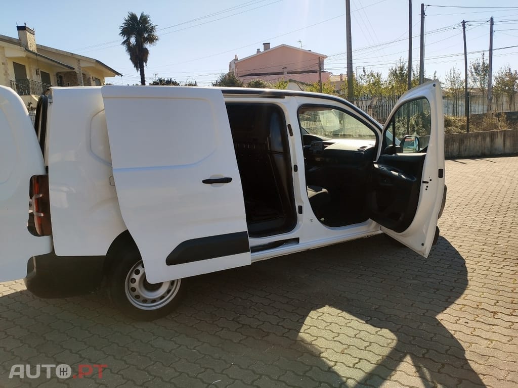 Peugeot Partner 1.5 BlueHDi Asphalt Longa