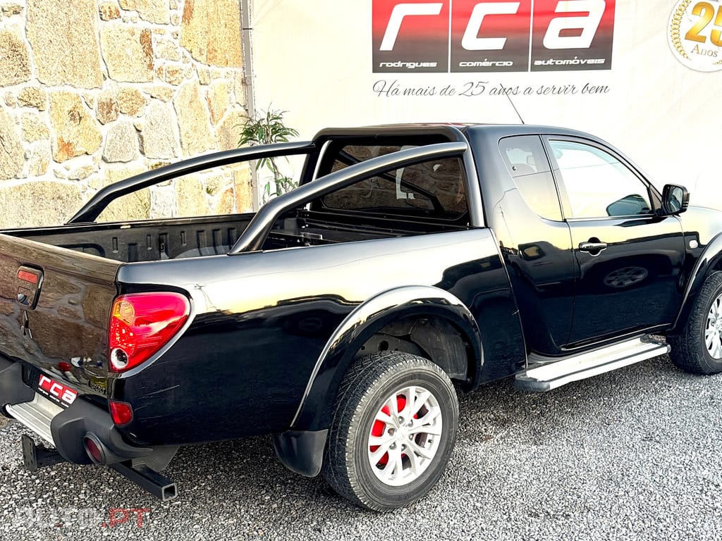 Mitsubishi L200 2.5 DI-D CS Baja HP 4WD