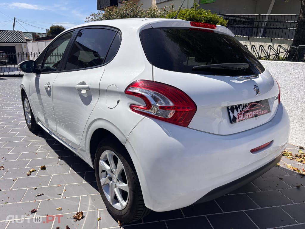 Peugeot 208 1.4 HDi Allure