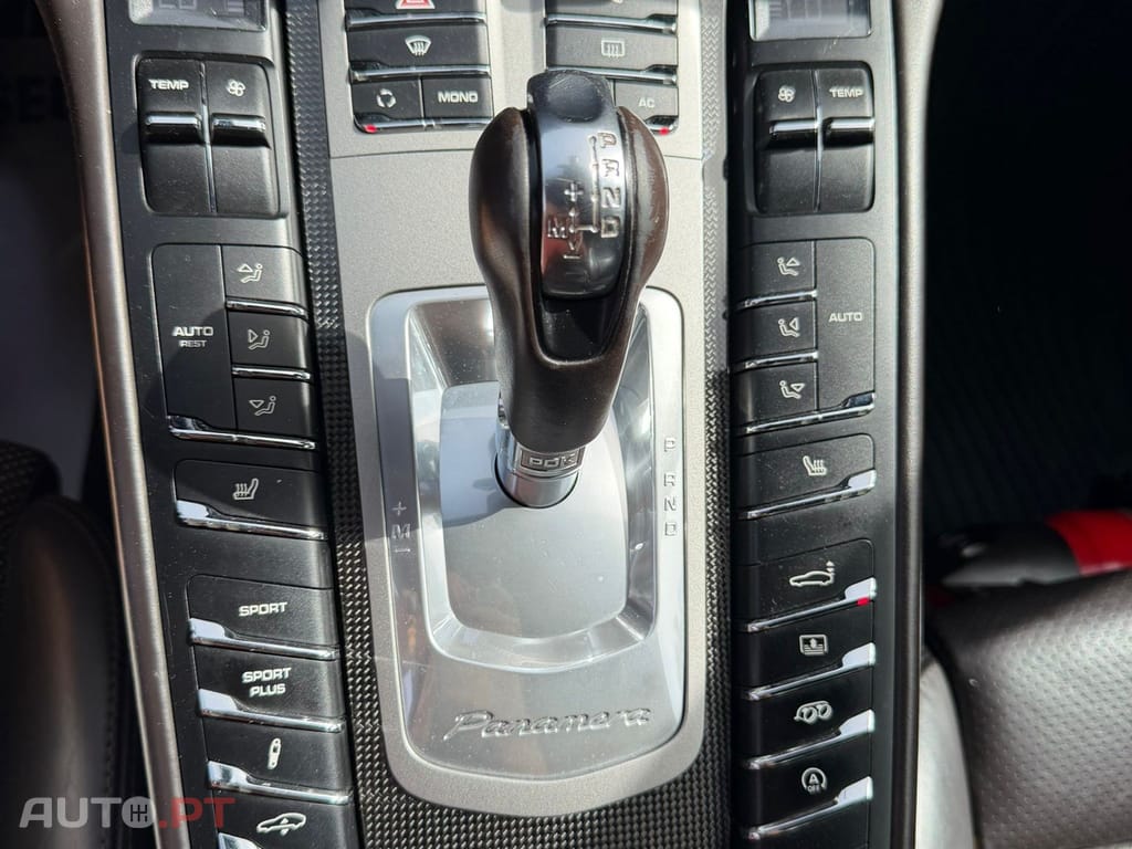 Porsche Panamera Turbo PDK