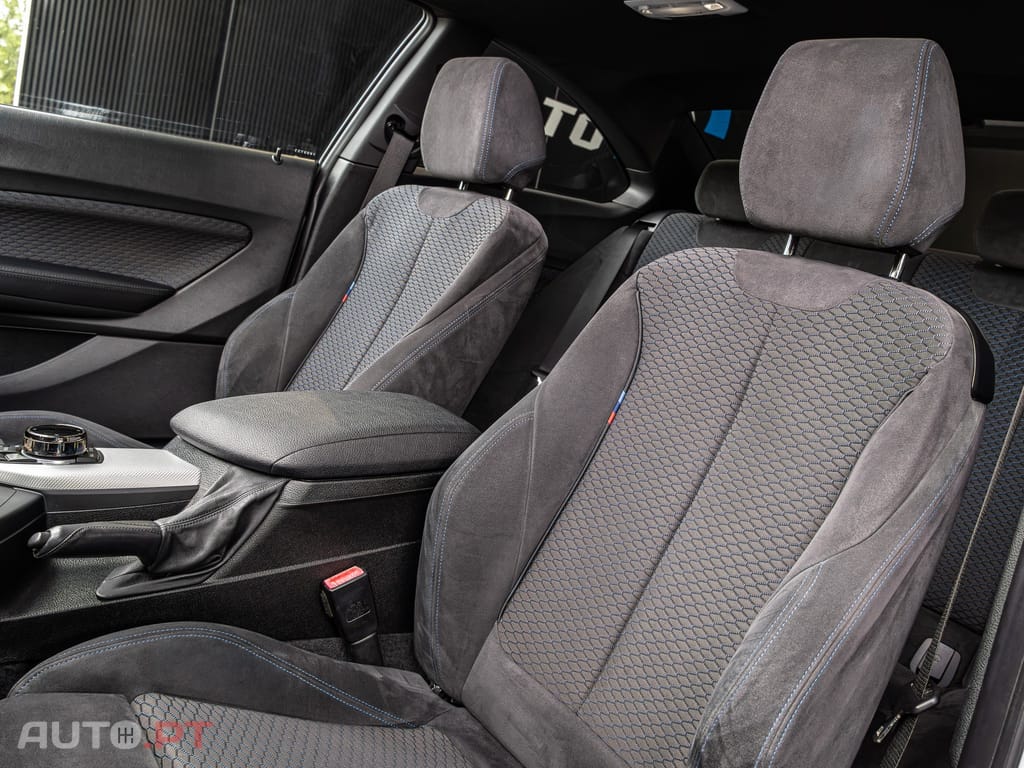 BMW 218 d Pack M Auto