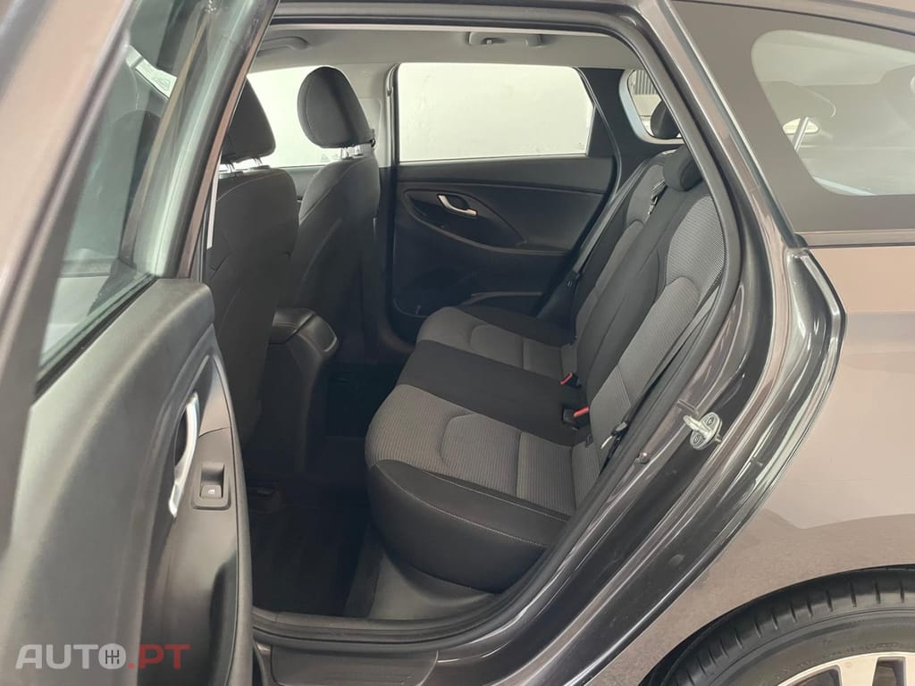 Hyundai i30 1.6 CRDi Comfort+Navi