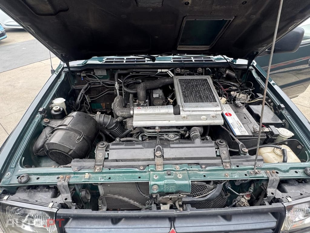 Mitsubishi Pajero 2.8 TD GLS