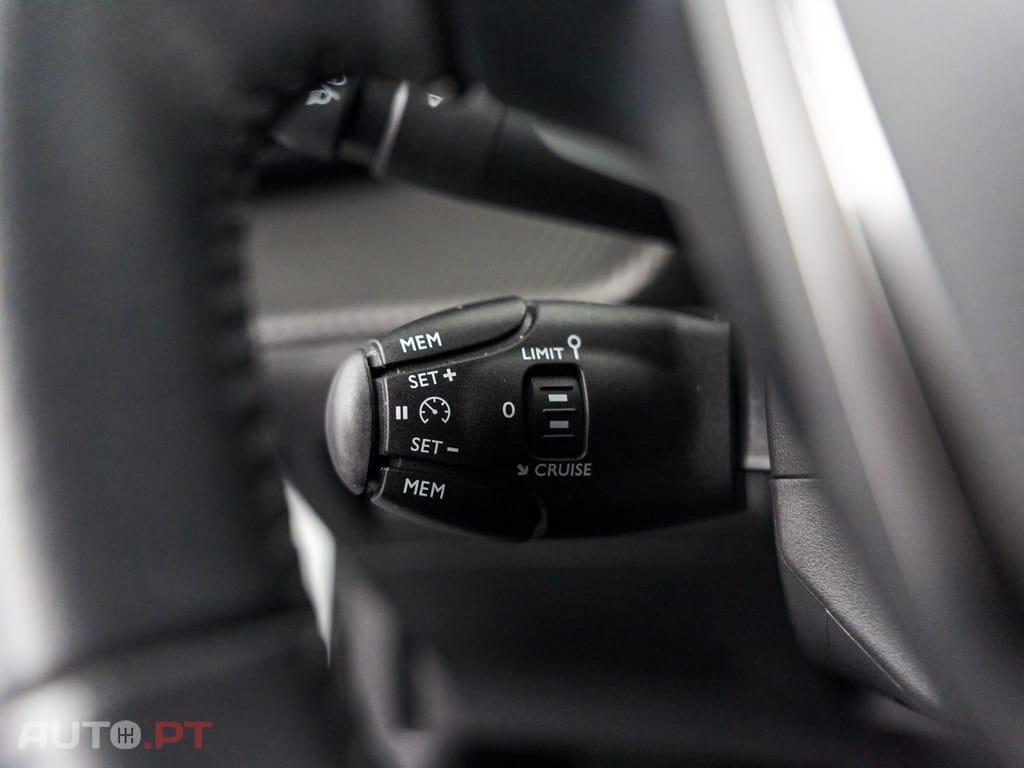 Peugeot 2008 1.5 BlueHDi Active Pack