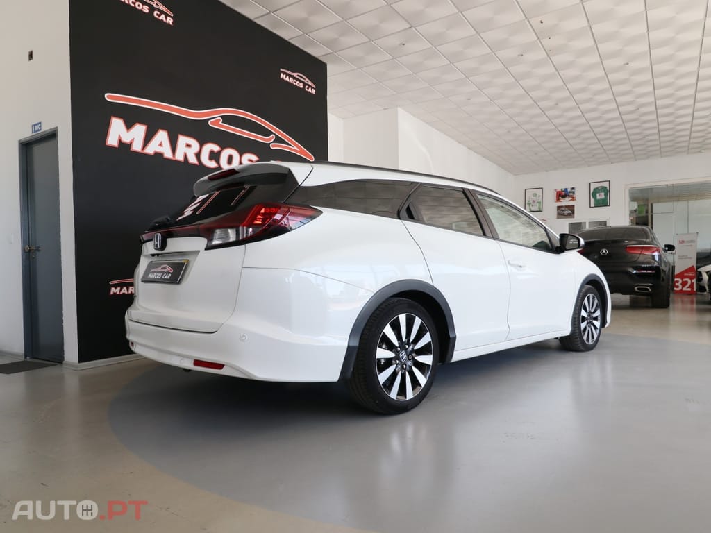 Honda Civic 1.6 i-DTEC Elegance Connect Navi