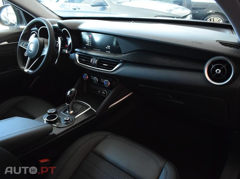 Alfa Romeo Stelvio 2.2 D Super AT8