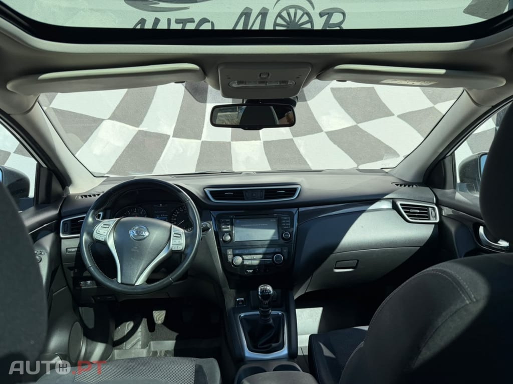 Nissan Qashqai 1.2 DIG-T Tekna Premium