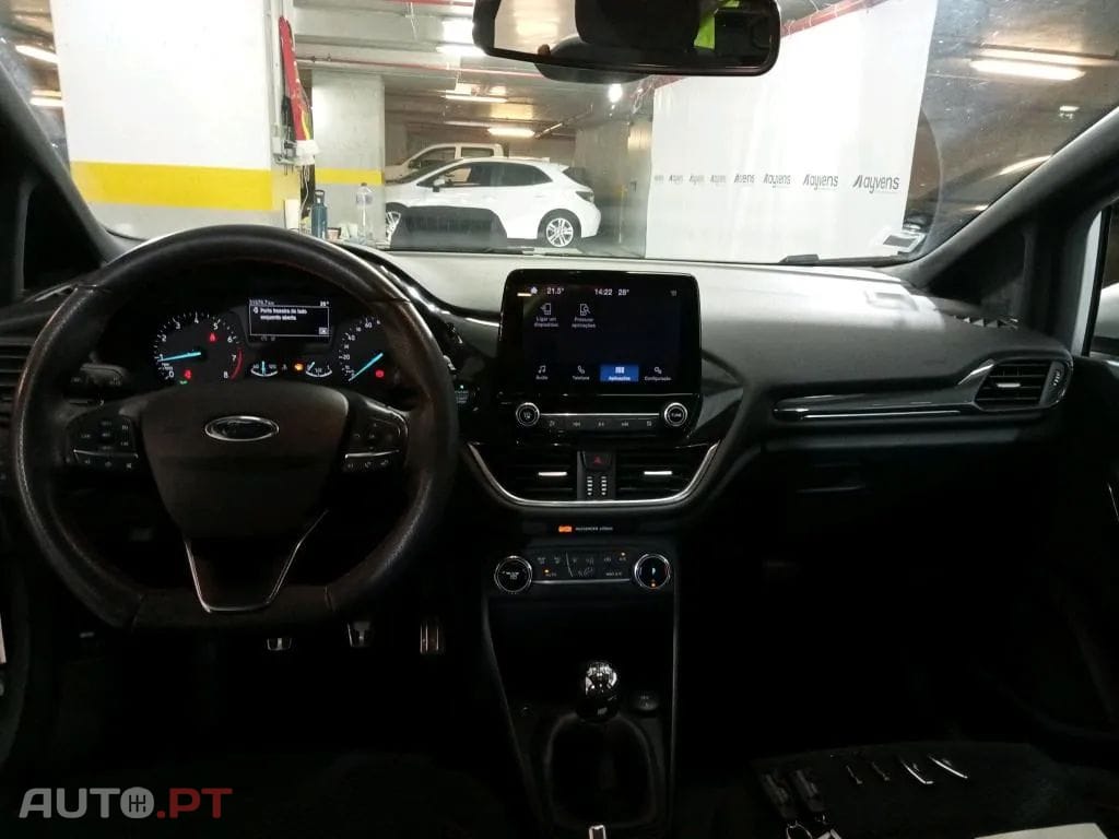Ford Fiesta 1.0 EcoBoost MHEV ST-Line