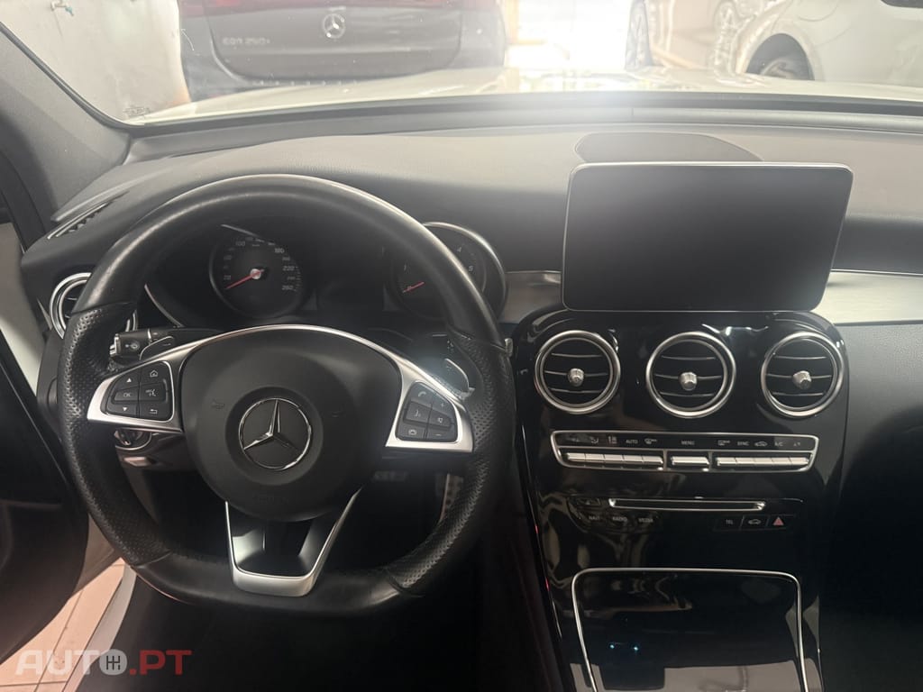 Mercedes-Benz GLC 250 d Coupé AMG Line 4-Matic