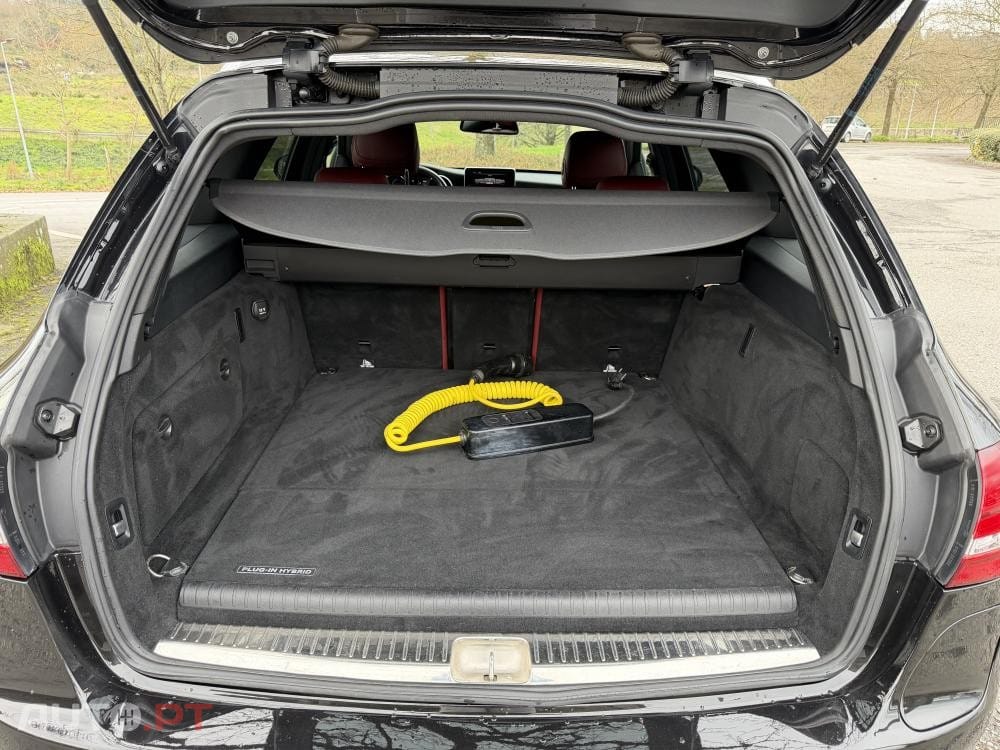 Mercedes-Benz C 350 e 7G-TRONIC AMG Line