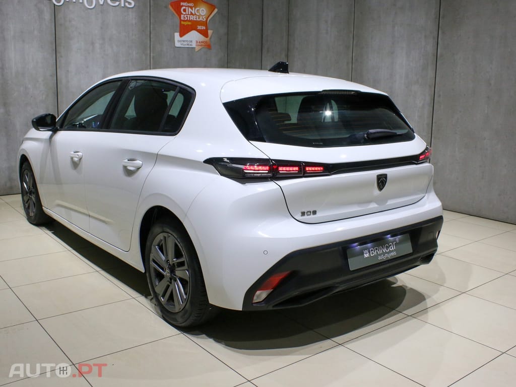 Peugeot 308 PureTech 130 EAT8 Active Pack