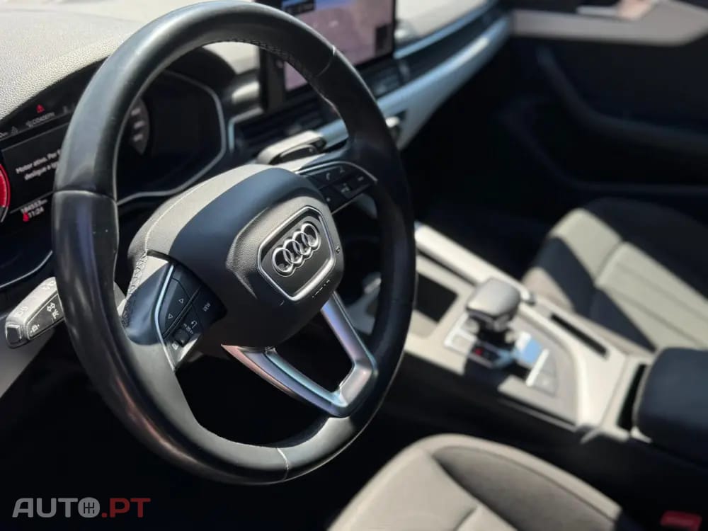 Audi A4 2.0 TDI multitronic Business Line