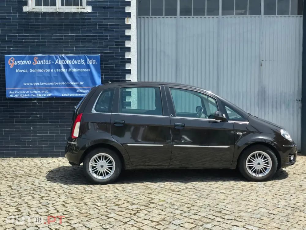 Lancia Musa 1.4 16V Platino