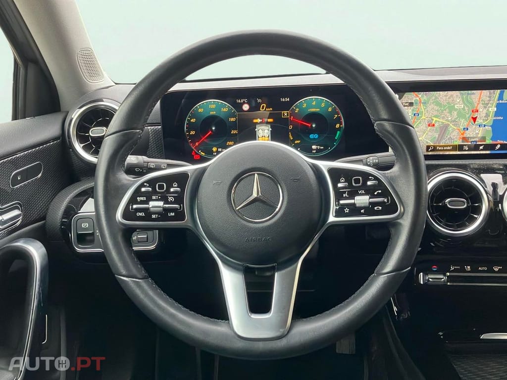 Mercedes-Benz A 250 Style Plus