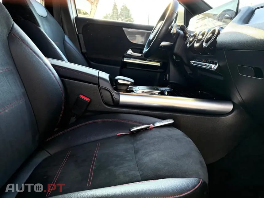 Mercedes-Benz GLA 250 e AMG Line