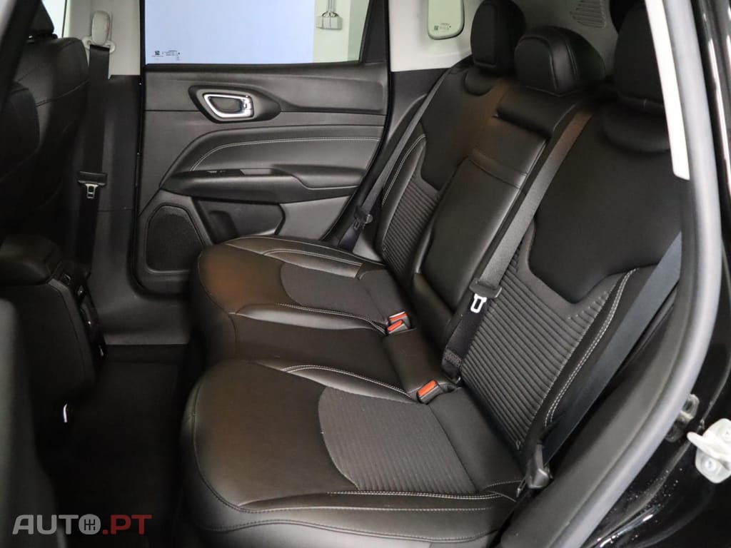 Jeep Compass Limited 1.3 TG Plug In Hybrid 4Xe
