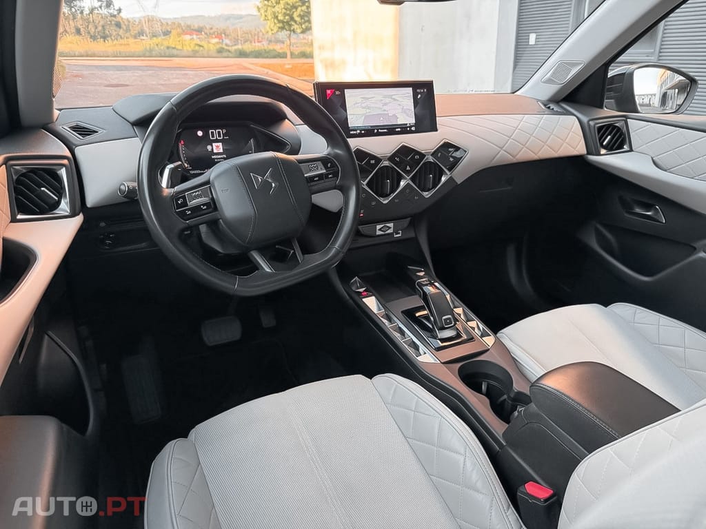 DS DS3 Crossback 1.2 PureTech Rivoli EAT8