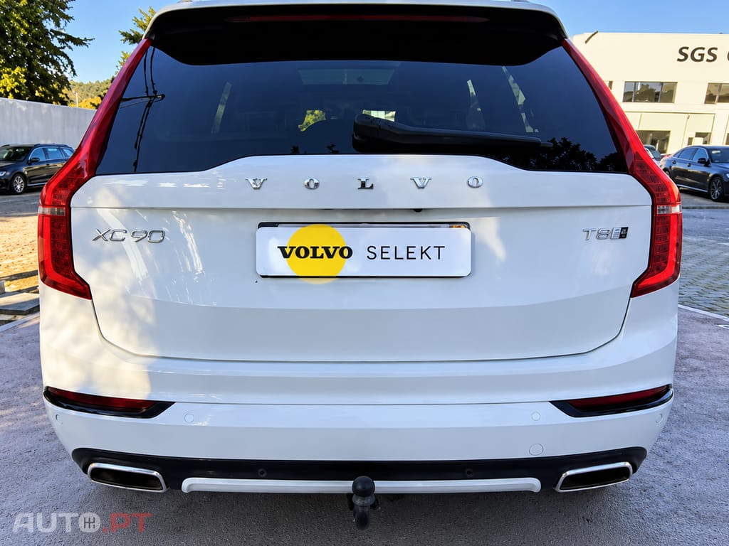 Volvo XC90 T8 R-Design AWD