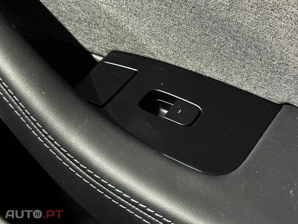Tesla Model 3 Standard Range Plus RWD