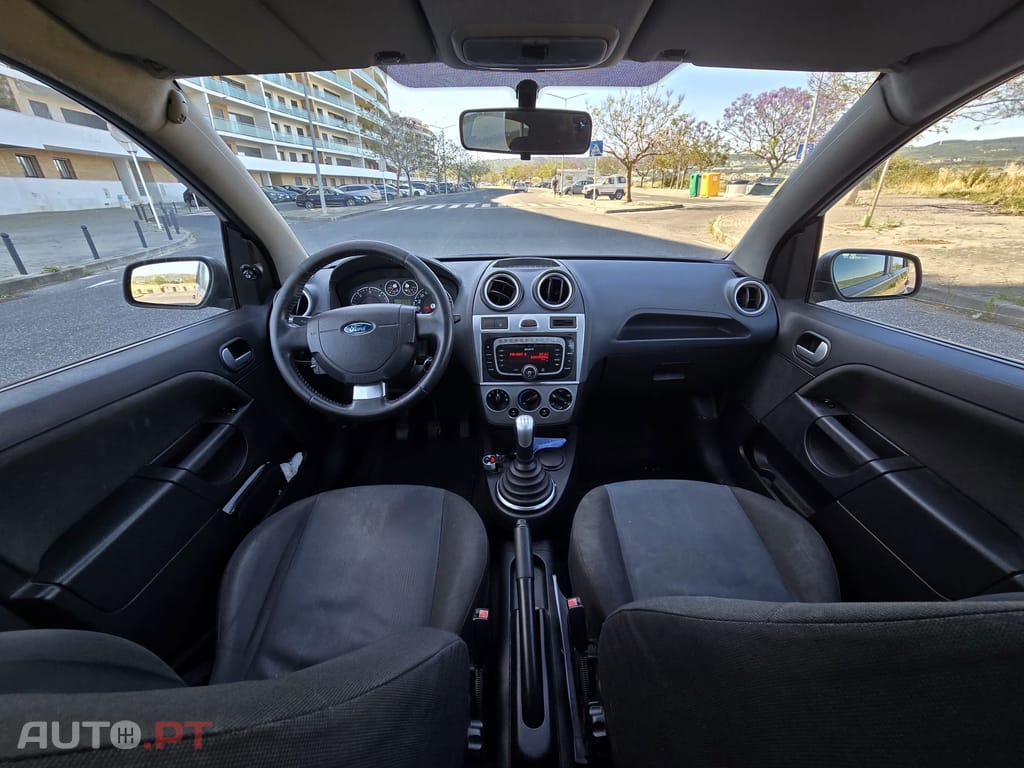 Ford Fiesta Ghia Tdci