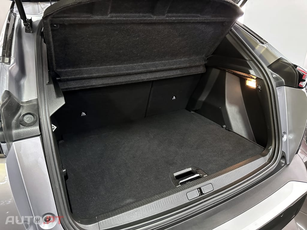 Peugeot 2008 e-2008 50 kWh GT Pack