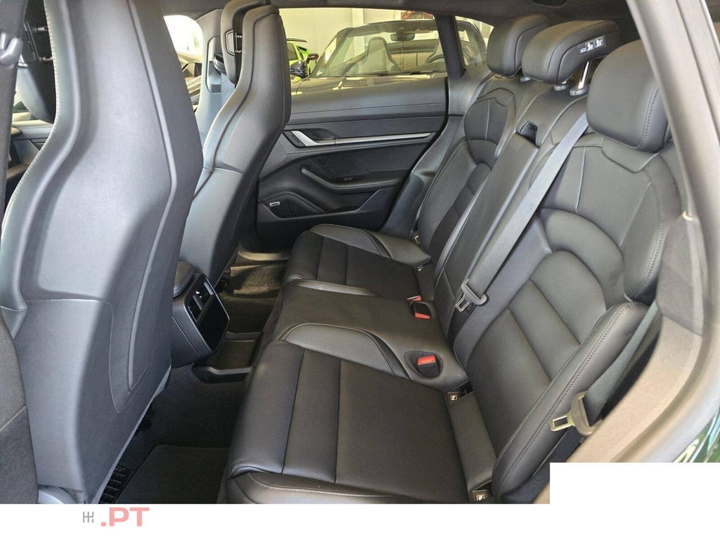 Porsche Taycan 4S