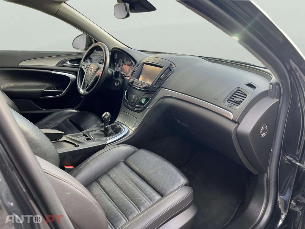 Opel Insignia Sports Tourer 1.4 T Executive GPL