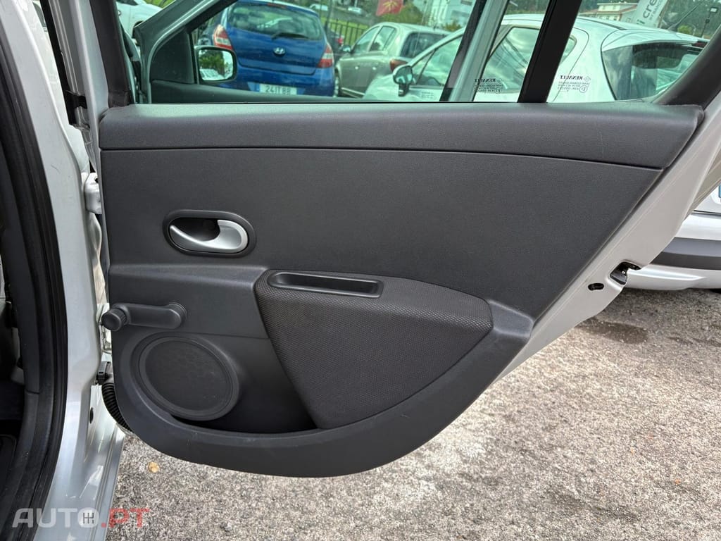 Renault Clio 1.5 dCi Rip Curl