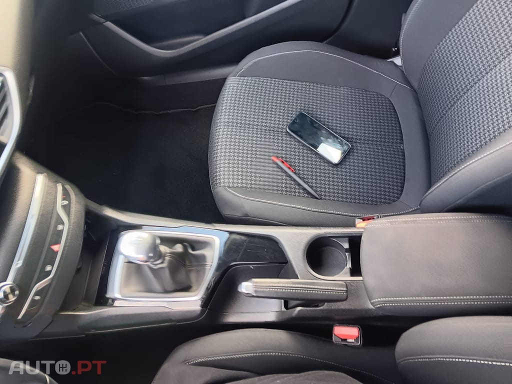 Peugeot 308 SW 1.2 PURETECH ACTIVE