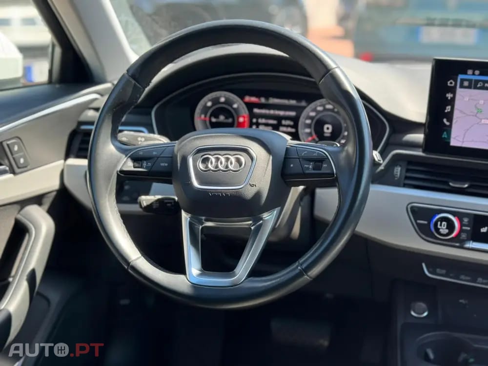 Audi A4 2.0 TDI multitronic Business Line