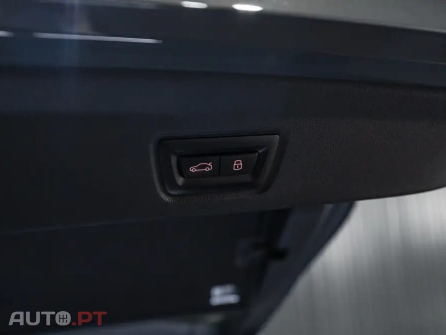 BMW i4 eDrive40 Pack Desportivo M Pro
