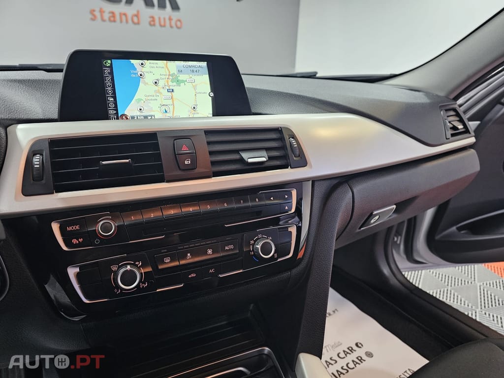 BMW 318 d Touring Line Sport