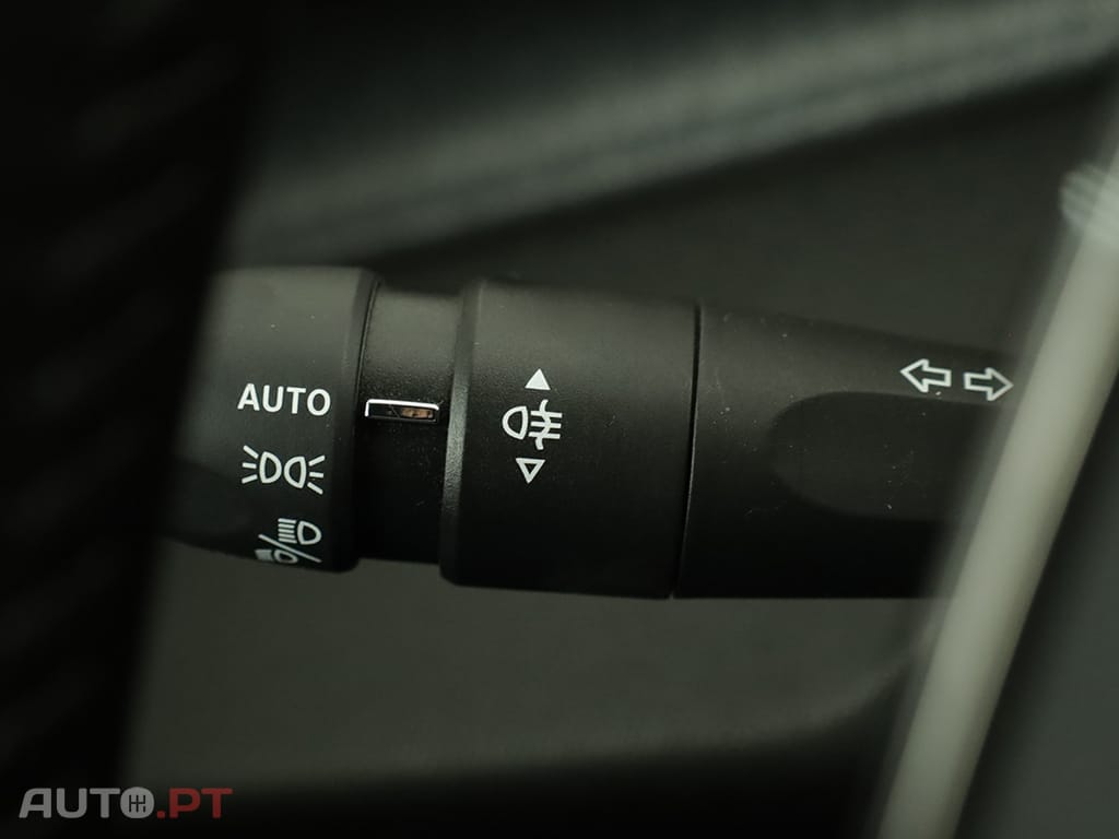 Peugeot 308 308 1.2 PureTech Allure EAT8