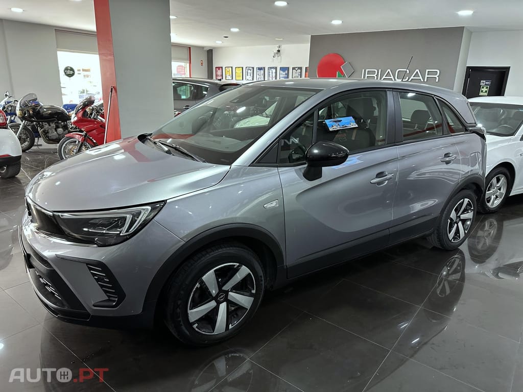 Opel Crossland X 1.2 Business Edition