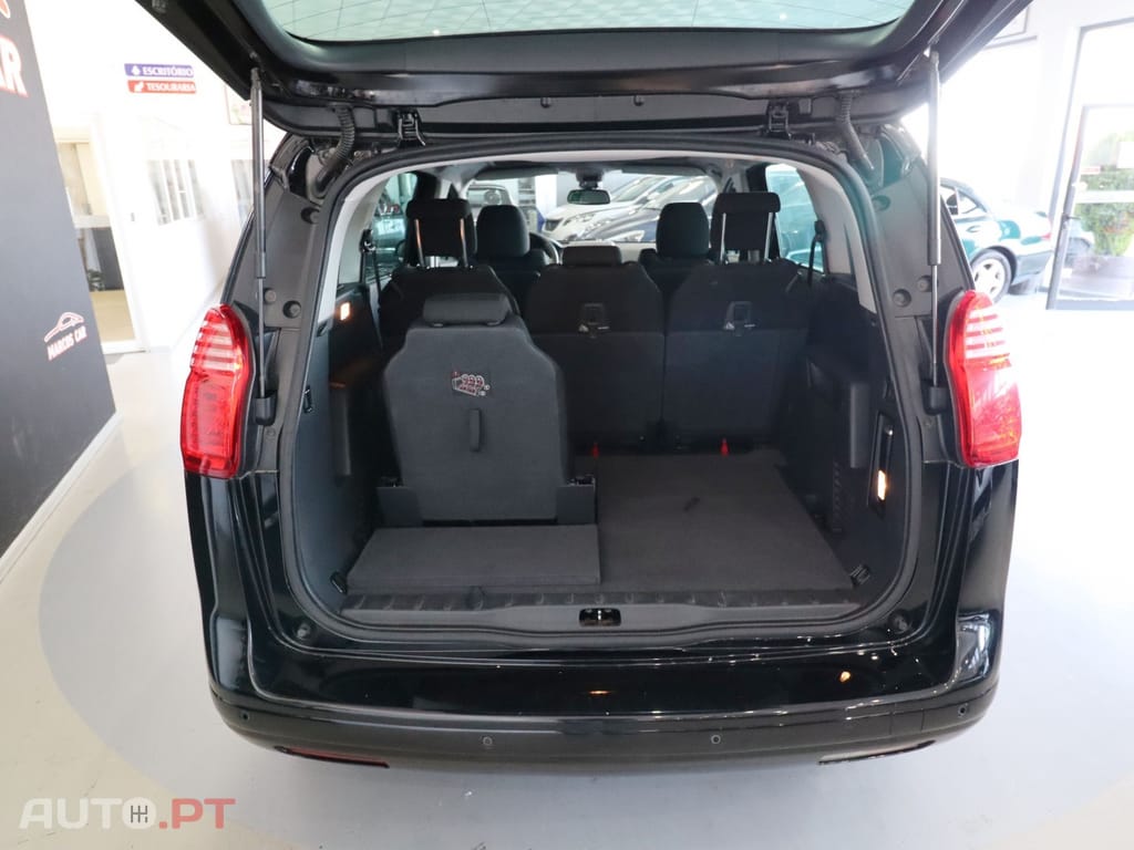 Peugeot 5008 1.6 E-HDi 7L Active 2-Tronic