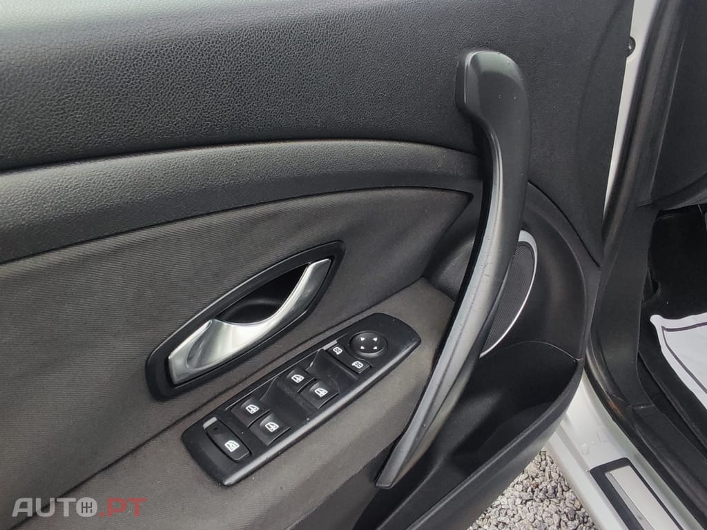 Renault Mégane Sport Tourer 1.5Dci Dynamo que S/S 110cv Nacional