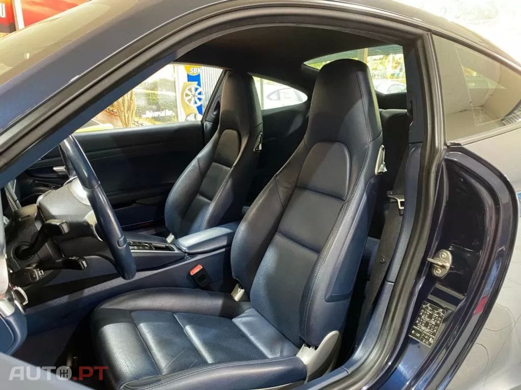 Porsche 911 991 Carrera 4 PDK Sport Chrono