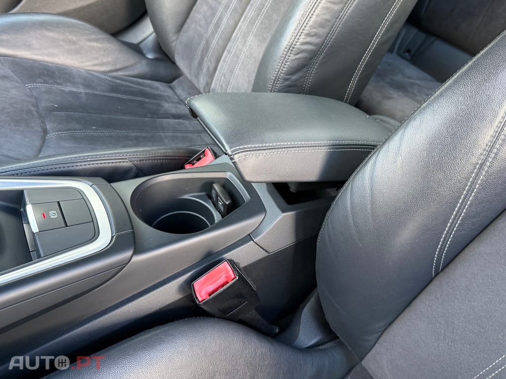 Audi TT 2.0 TDI S-line